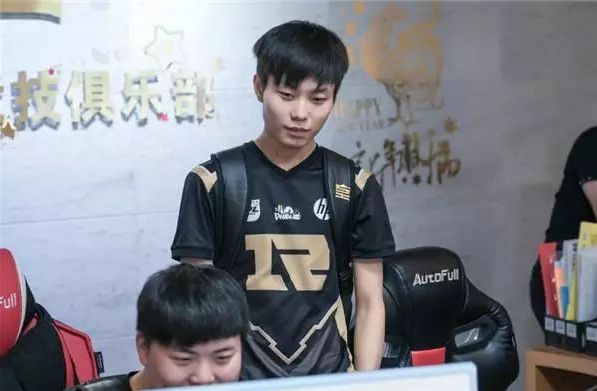 遍各大媒体 遍各大媒体