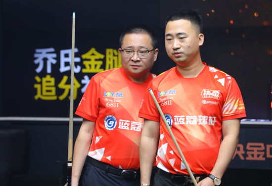 邊緣藉由精 邊緣藉由精